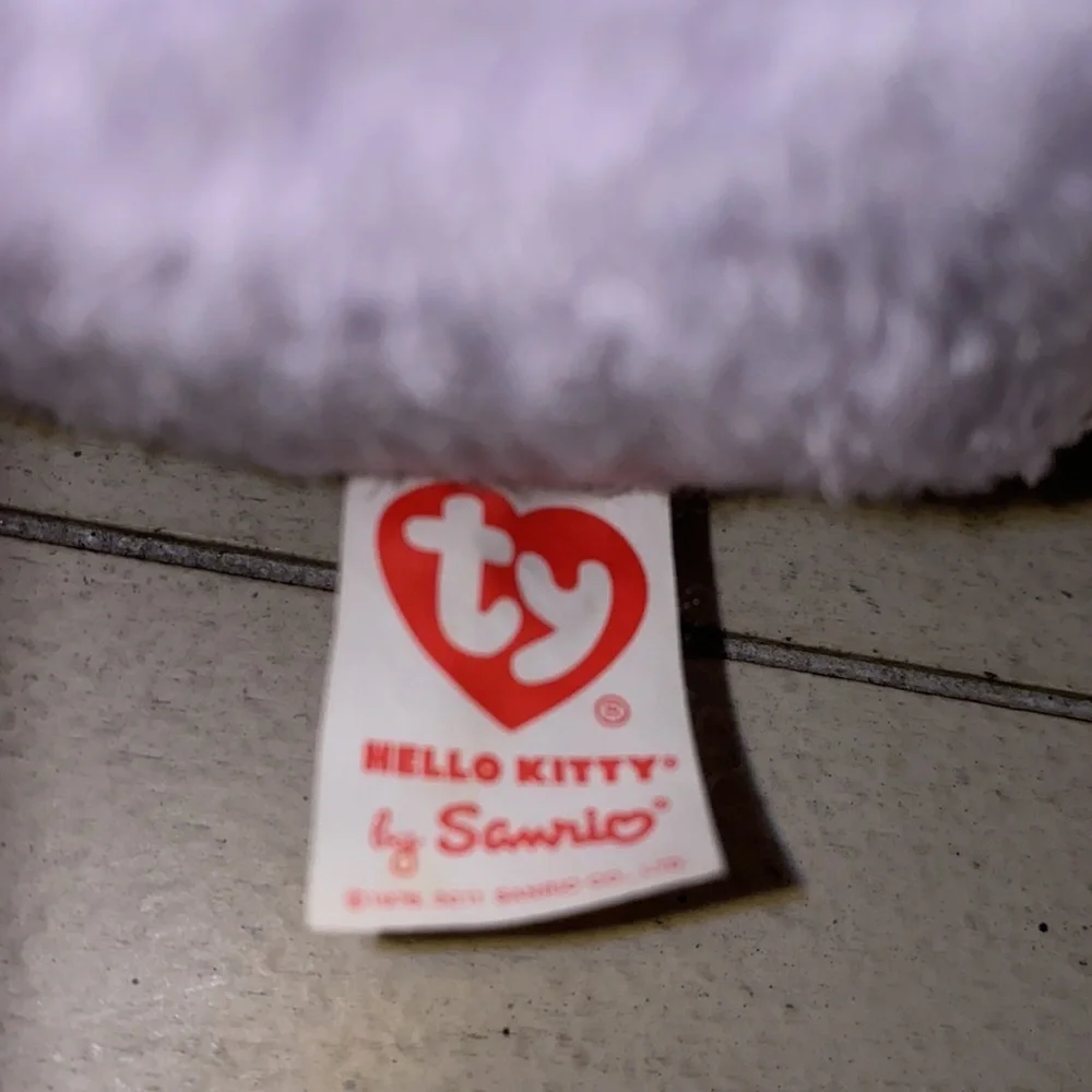 Ty Hello Kitty by Saurio 14β purple stuffed animalββ - Picture 2 of 4